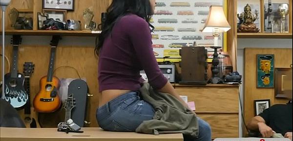  Pretty woman drilled by pervy pawn man at the pawnshop